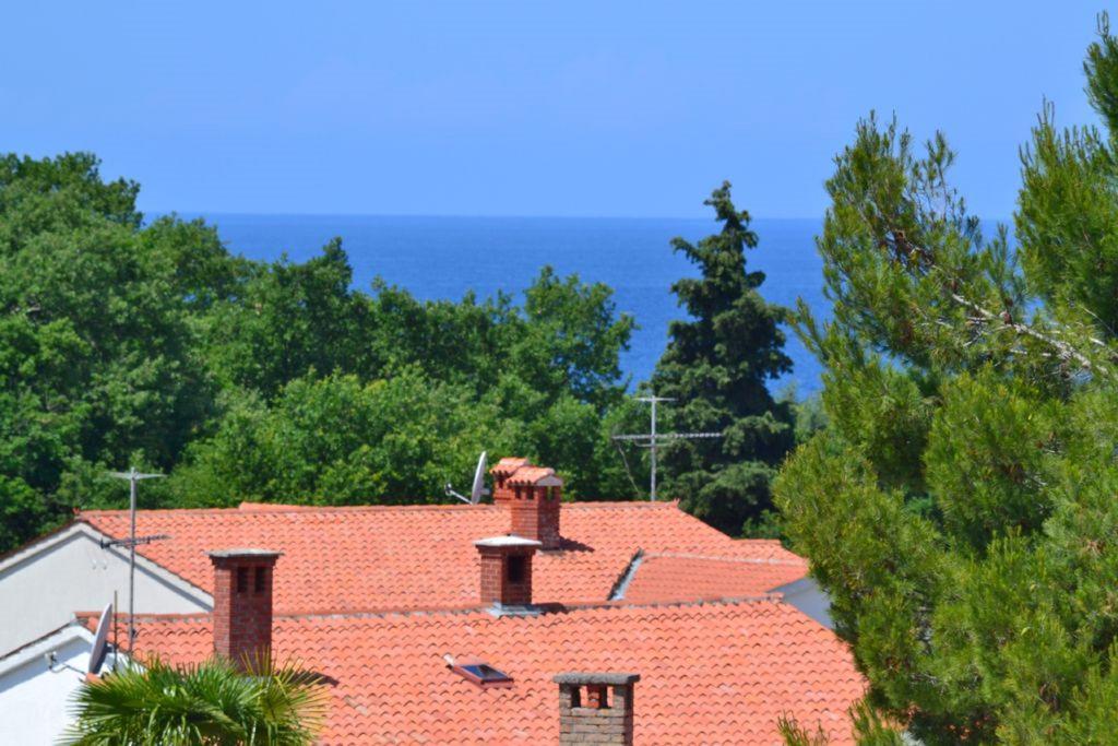 Apartments Zomzi Poreč Exterior foto